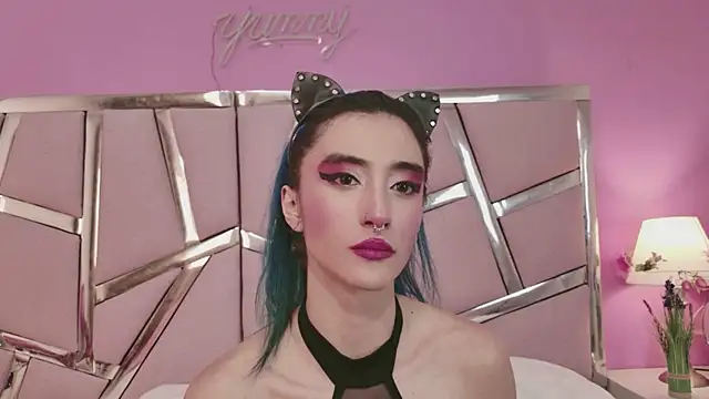 Lunapage online show from October 8, 2025, 8:17 pm