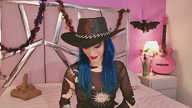 Lunapage online show from October 18, 2025, 8:42 pm