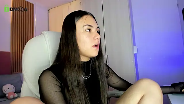 Snapshot of mia_nevaeh chatting on June 19, 2026, 8:45 pm mia nevaeh online show from June 19, 2026, 8:45 pm