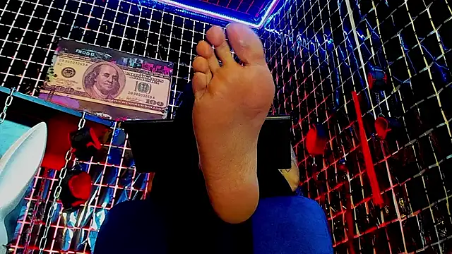 vivi-honey online show from March 12, 2025, 5:38 pm