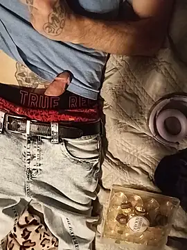 couplefun96 online show from May 31, 2026, 9:05 pm