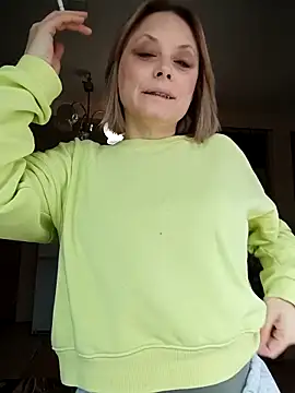 Snapshot of MySweetcum69 chatting on October 28, 2025, 9:46 am MySweetcum69 online show from October 28, 2025, 9:46 am