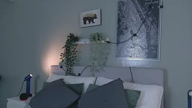 AmyPalmmer online show from November 25, 2025, 11:54 am