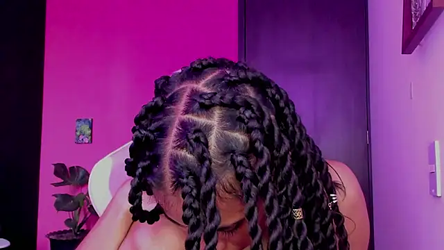 Snapshot of Juanadearco5 chatting on December 29, 2024, 8:58 pm Juanadearco5 online show from December 29, 2024, 8:58 pm