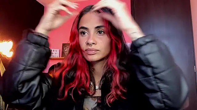 Snapshot of Juanadearco5 chatting on September 14, 2025, 10:20 pm Juanadearco5 online show from September 14, 2025, 10:20 pm