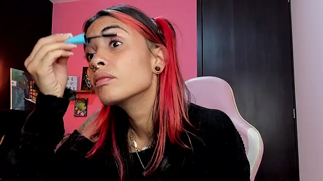 Snapshot of Juanadearco5 chatting on September 19, 2025, 11:05 pm Juanadearco5 online show from September 19, 2025, 11:05 pm