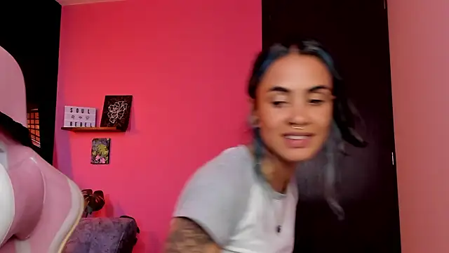 Snapshot of Juanadearco5 chatting on September 28, 2025, 10:04 pm Juanadearco5 online show from September 28, 2025, 10:04 pm