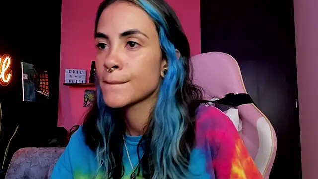 Snapshot of Juanadearco5 chatting on October 18, 2025, 7:14 pm Juanadearco5 online show from October 18, 2025, 7:14 pm