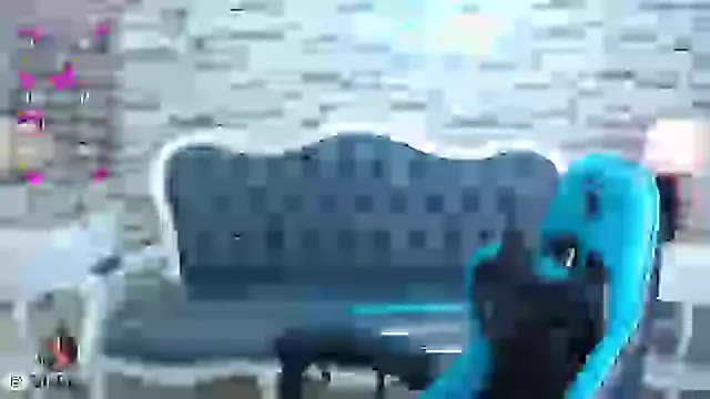 marilin a online show from February 13, 2025, 10:22 pm