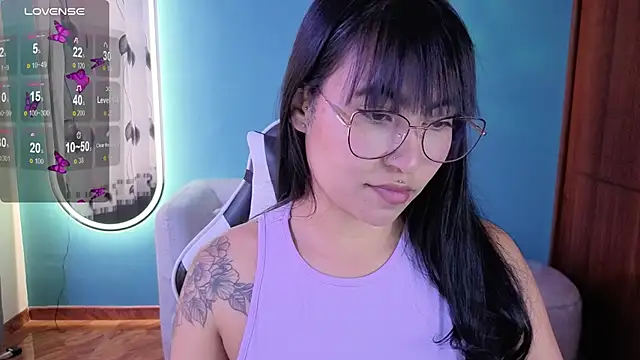 marilin a online show from October 16, 2025, 7:26 pm