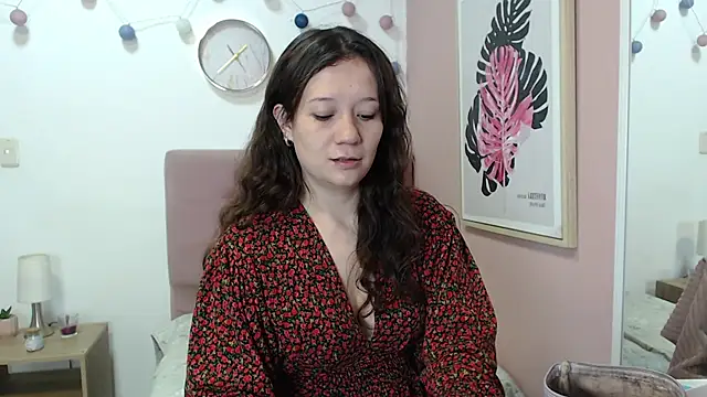 Snapshot of lanna_1878 chatting on April 17, 2026, 1:36 pm lanna 1878 online show from April 17, 2026, 1:36 pm
