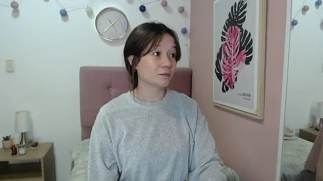 Snapshot of lanna_1878 chatting on April 21, 2026, 1:06 pm lanna 1878 online show from April 21, 2026, 1:06 pm