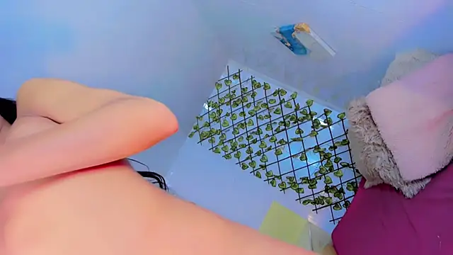 gilbanys 22 online show from February 21, 2025, 9:43 pm