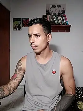 Snapshot of chero_95 chatting on October 11, 2025, 7:45 pm chero 95 online show from October 11, 2025, 7:45 pm