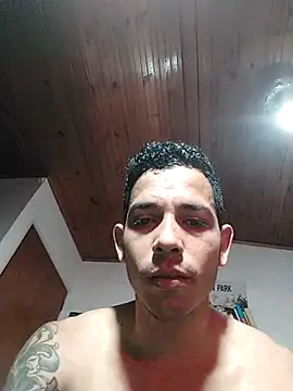 Snapshot of chero_95 chatting on October 23, 2025, 8:40 pm chero 95 online show from October 23, 2025, 8:40 pm