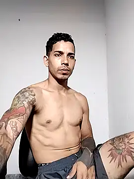 Snapshot of chero_95 chatting on December 3, 2025, 2:41 am chero 95 online show from December 3, 2025, 2:41 am