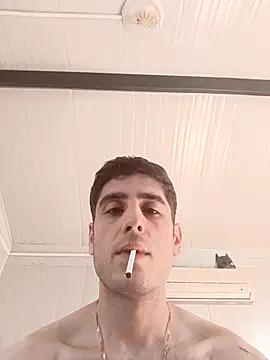 arenn1997 online show from December 18, 2025, 12:22 pm