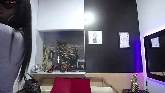 enderlis online show from March 1, 2025, 8:53 pm