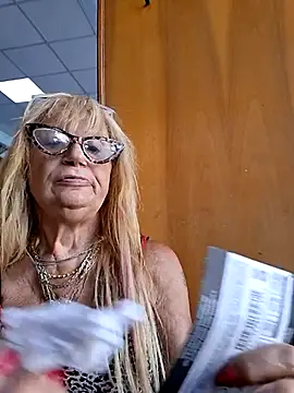 Snapshot of eva2023sexy chatting on July 28, 2026, 2:57 pm eva2023sexy online show from July 28, 2026, 2:57 pm