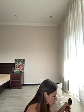 Hott Lolla online show from March 19, 2026, 8:29 am