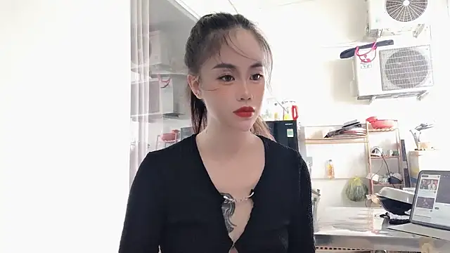 witch-39 online show from October 9, 2025, 5:49 am