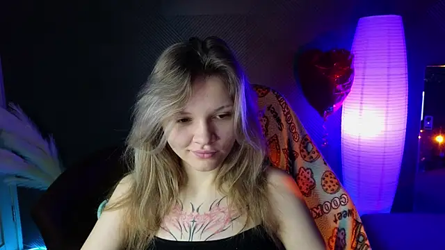 LitaBrom online show from March 18, 2025, 12:49 am