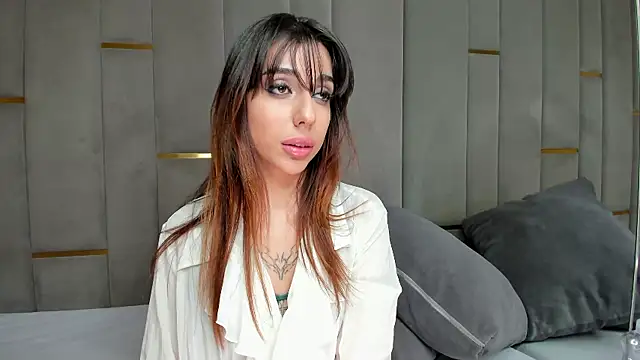 eva lim online show from October 8, 2025, 3:31 pm