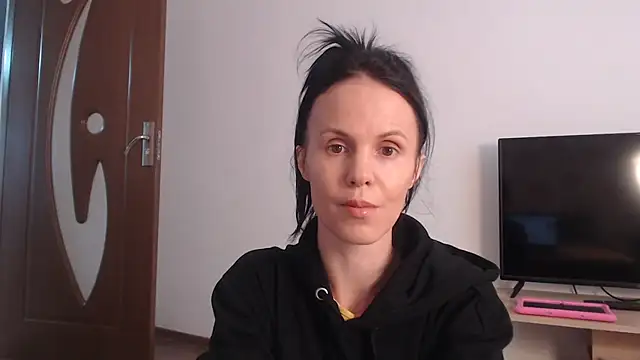 Teressa Dream online show from December 19, 2025, 7:59 am