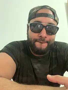 eljefedamino1994 online show from June 30, 2026, 1:01 pm