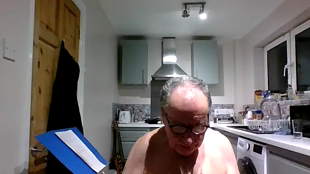 Snapshot of jimmybenido chatting on January 12, 2025, 5:22 pm jimmybenido online show from January 12, 2025, 5:22 pm