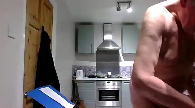 Snapshot of jimmybenido chatting on January 25, 2025, 5:30 pm jimmybenido online show from January 25, 2025, 5:30 pm
