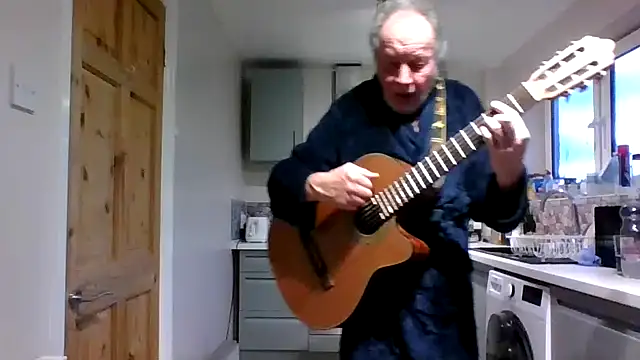 Snapshot of jimmybenido chatting on February 7, 2025, 5:18 pm jimmybenido online show from February 7, 2025, 5:18 pm