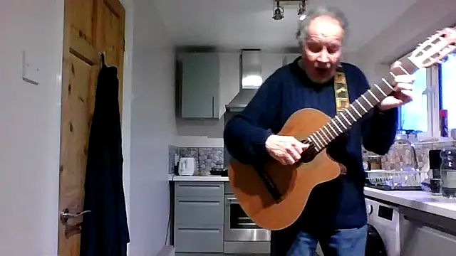 Snapshot of jimmybenido chatting on February 10, 2025, 5:09 pm jimmybenido online show from February 10, 2025, 5:09 pm