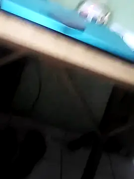 Cris29 84 online show from December 21, 2025, 6:53 am