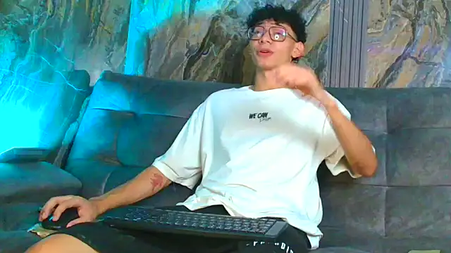 Daviid laidd online show from February 19, 2025, 1:08 am