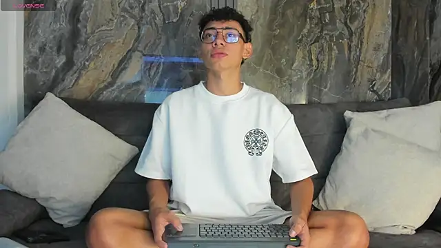 Daviid laidd online show from September 27, 2025, 8:14 pm