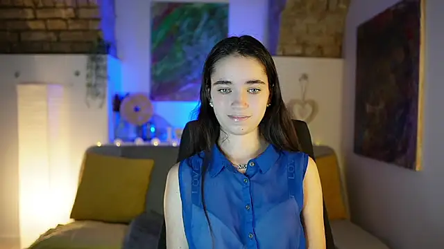 Gia Paige18 online show from December 19, 2024, 2:24 pm