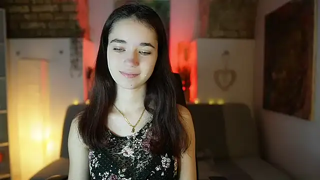 Gia Paige18 online show from February 6, 2025, 8:29 am