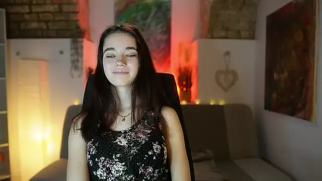 Gia Paige18 online show from February 6, 2025, 11:32 am