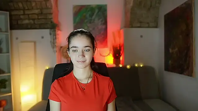 Gia Paige18 online show from February 25, 2025, 12:13 pm