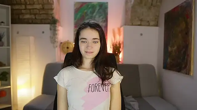 Gia Paige18 online show from March 18, 2025, 11:19 am