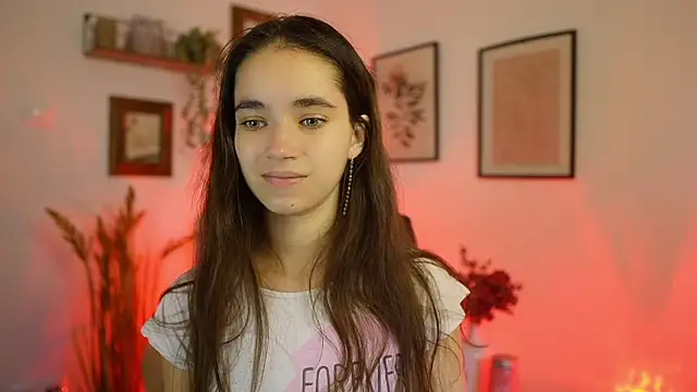 Gia Paige18 online show from September 22, 2025, 12:51 pm