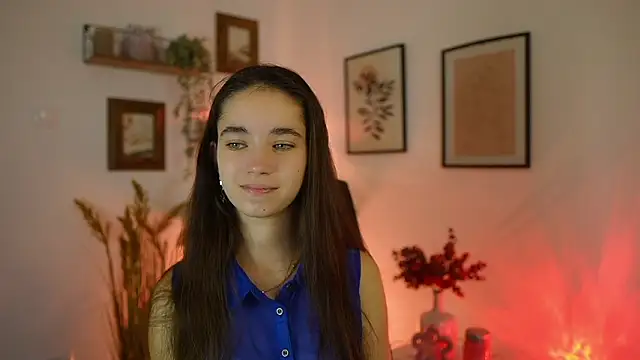 Gia Paige18 online show from October 2, 2025, 1:07 pm