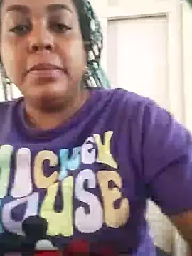 ELLA KELLY online show from January 13, 2025, 12:13 pm