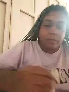 ELLA KELLY online show from January 14, 2025, 12:14 pm