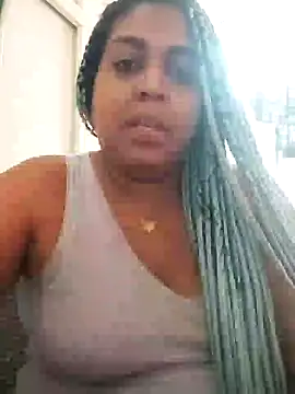 ELLA KELLY online show from January 24, 2025, 12:10 pm