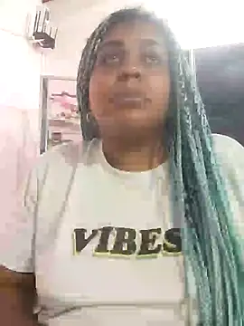 ELLA KELLY online show from March 8, 2025, 11:48 am