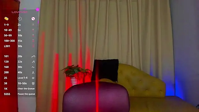 StarMilf online show from February 25, 2025, 3:38 pm