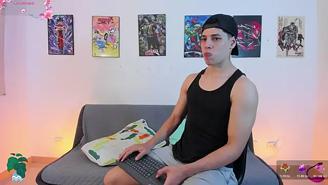 jonathanjoestar  online show from November 22, 2025, 9:36 pm