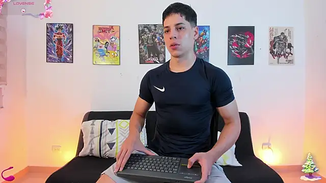 jonathanjoestar  online show from December 19, 2025, 9:55 pm